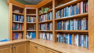 Assisted Living library, Elk Run Assisted Living in Evergreen, CO